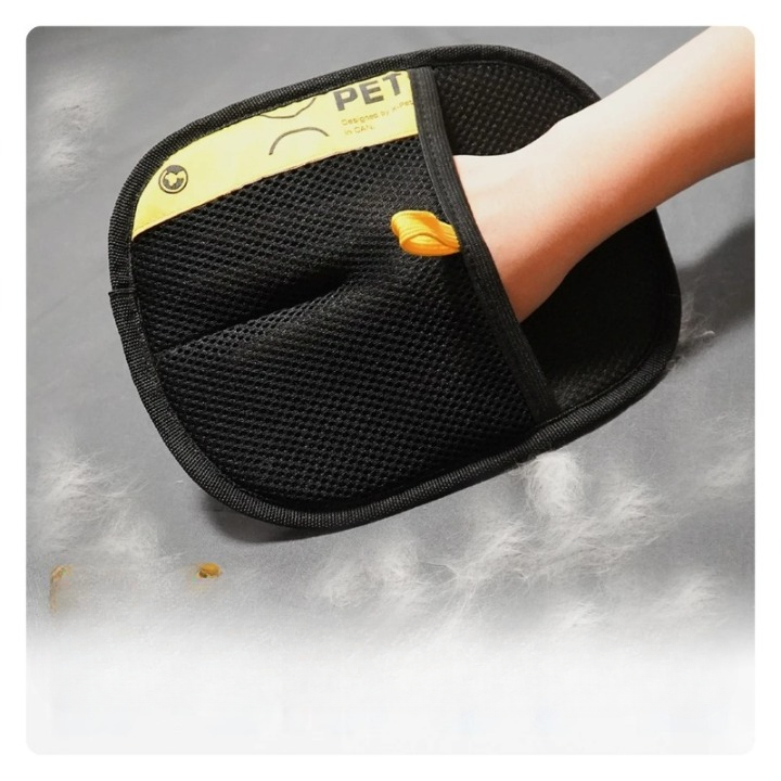 FurMingle Double-Sided Cat Grooming Gloves – Premium Comfort for Your Feline Friend