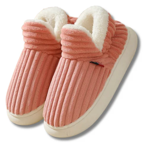 COSY WINTER CLOUD SLIPPERS