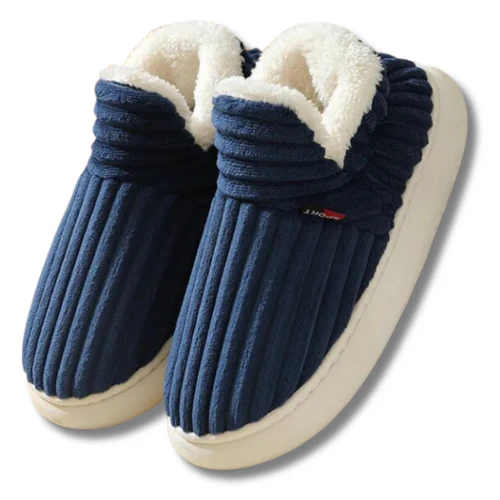 COSY WINTER CLOUD SLIPPERS